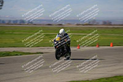 media/Feb-11-2024-TrackDaz (Sun) [[0c6448d9ff]]/Group B/Grid and Front Straight/